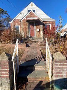 11 Madison Avenue, Hempstead, NY, 11550