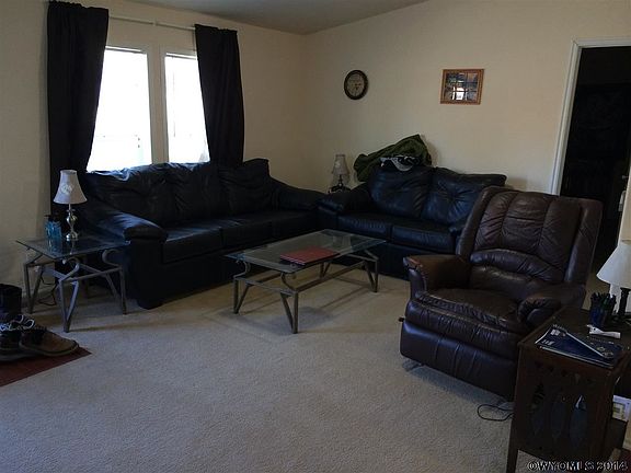4th image of 627 4th Ave W