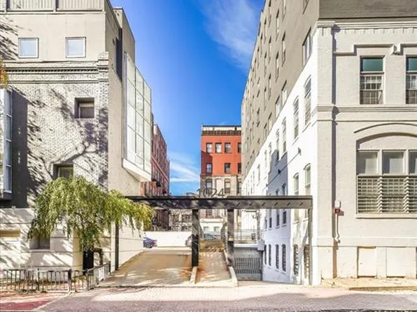 1024 Clinton Street image 15 of 15