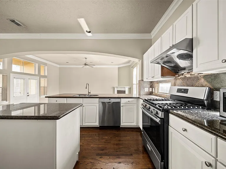 1331 W 21st St #B — Photo 33