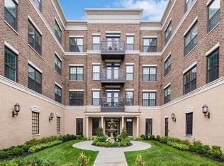1670 E Broad St #207, Columbus, OH 43203
