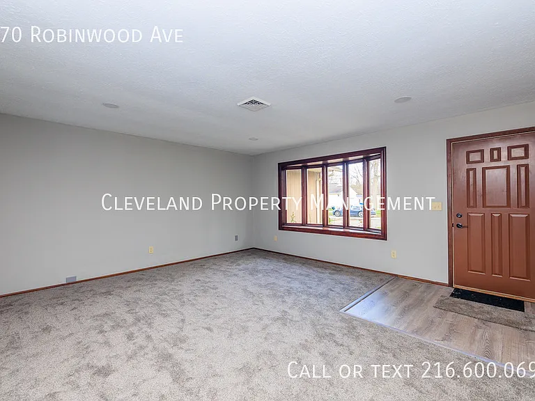 870 Robinwood Ave — Photo 5