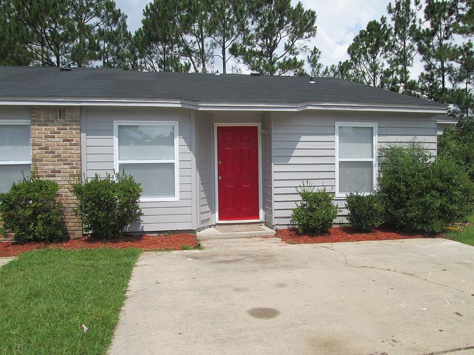 1st image of 8258 Continental Ct