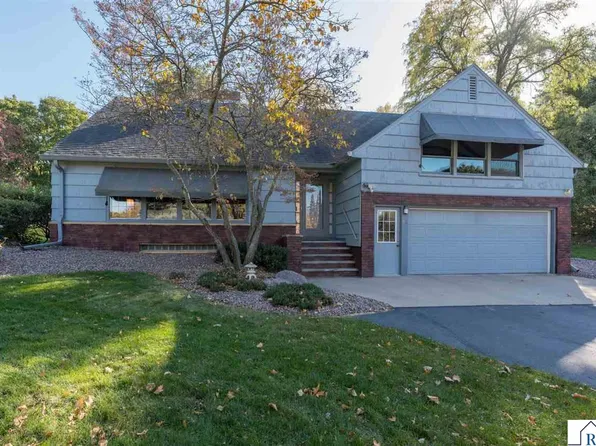 23 Layton St, Mankato, MN 56001