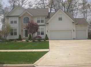 1307 Freeport Dr, Medina, OH 44256