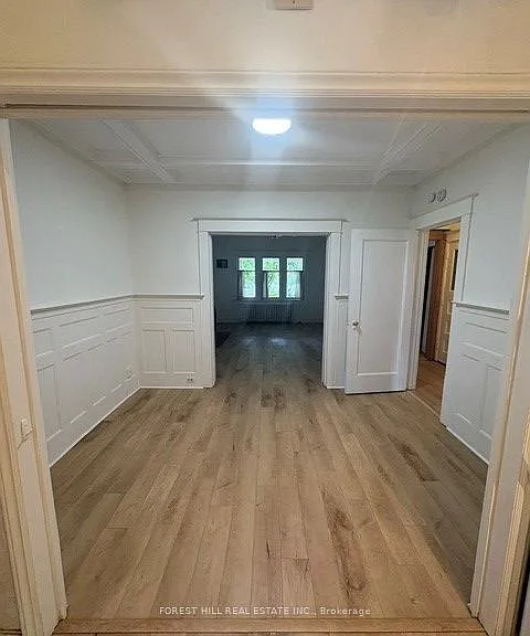 370 Spadina Rd — Photo 7