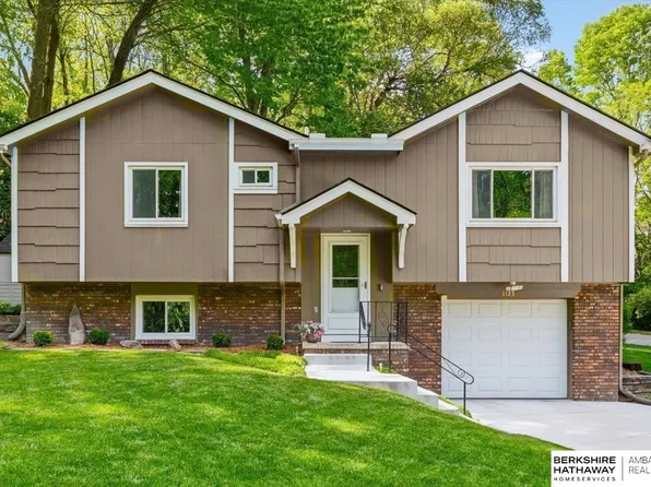 1123 Sandy Ln, Plattsmouth, NE 68048