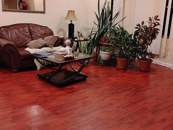 2nd image of 4032 W Kamerling Ave