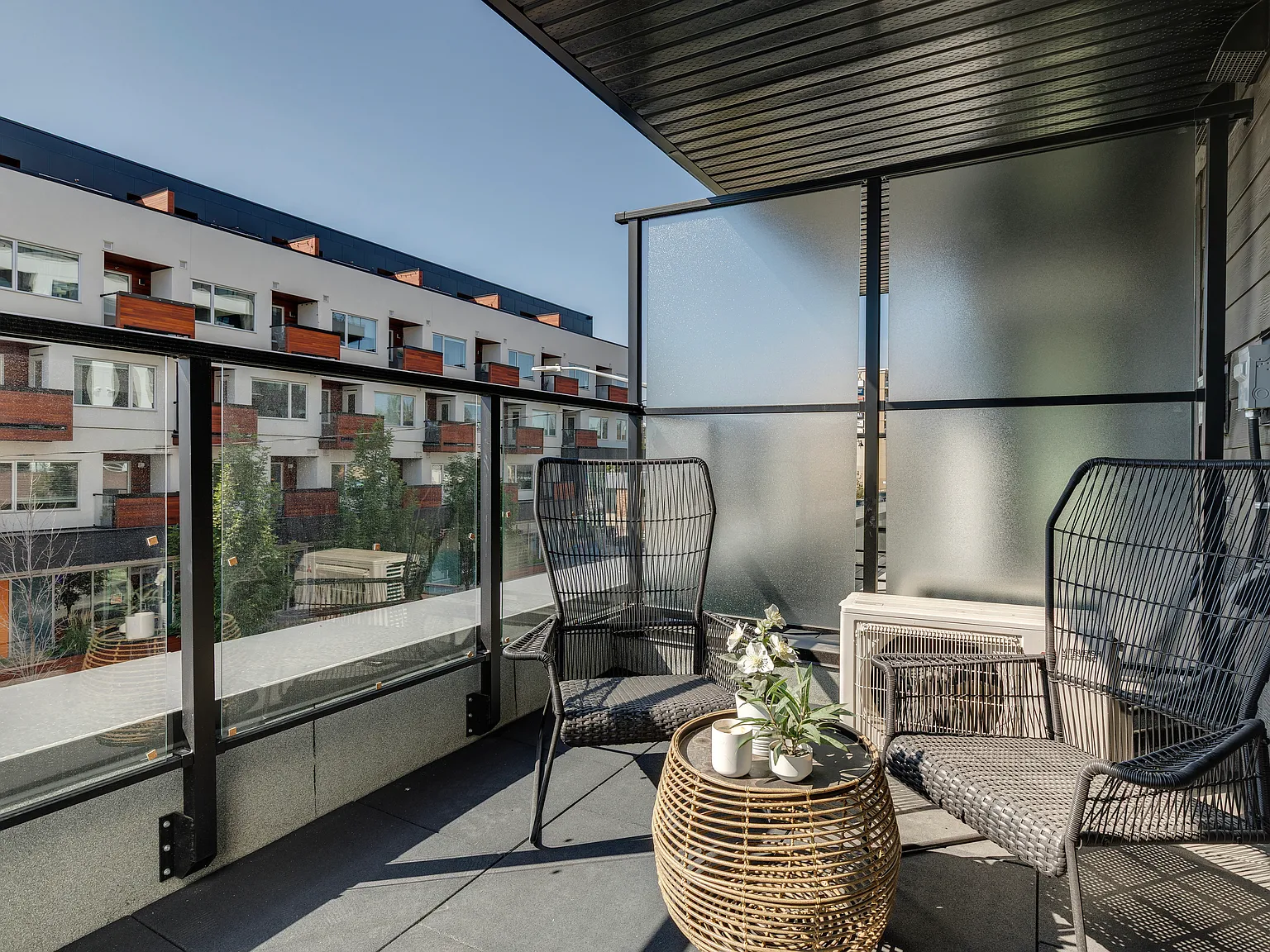 Madison Apartments — Photo 4