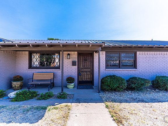 4th image of 3002 Laurel Ave