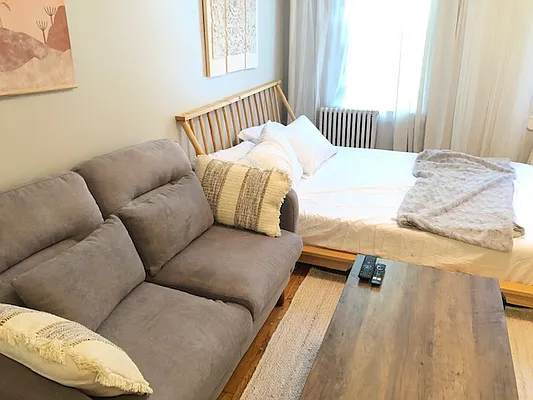 Rented by Alpha Properties NYC I LLC | media 18