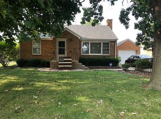 338 E College St, Kewanee, IL 61443