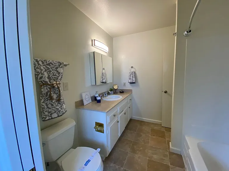 Meadowlake 1025 — Photo 17