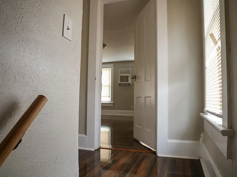435 Ballard Ave — Photo 15