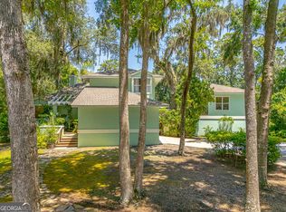 123 Plemmons Dr, Saint Simons Island, GA 31522