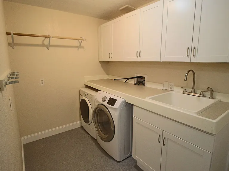 17711 Wickiup Ln #13 — Photo 18