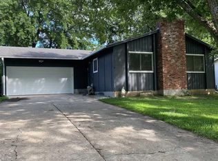 1518 SW Belle Ave, Topeka, KS 66604