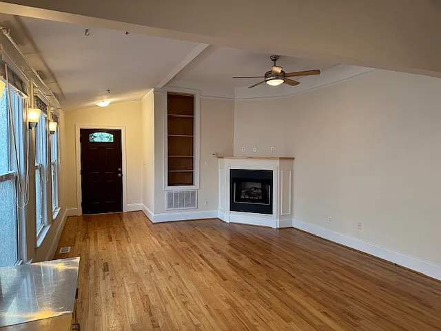1016 Greenleaf Ave #A — Photo 2
