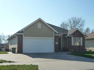 2731 Tara Hills St, Council Bluffs, IA 51503