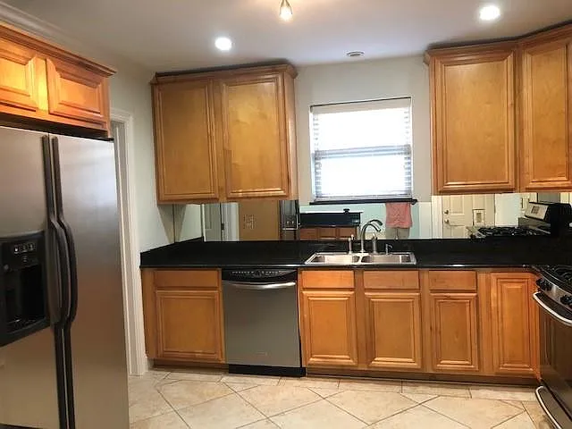 7301 W End Blvd #D — Photo 5