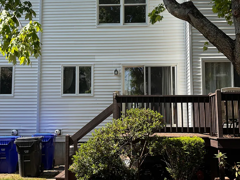 15 Packard Ave #104 — Photo 14