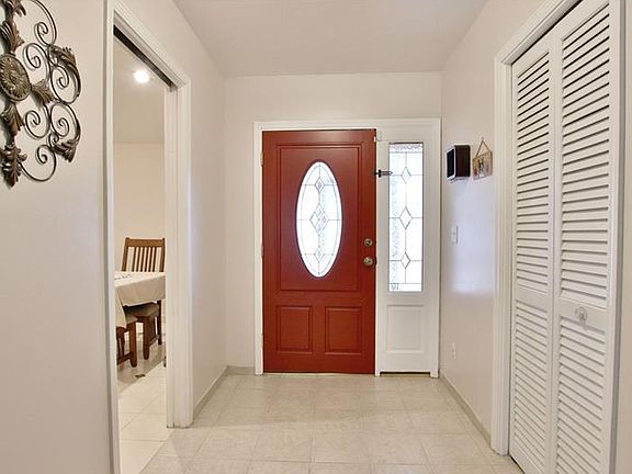 3rd image of 8405 Granite Pl