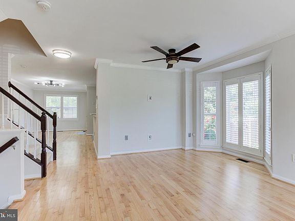 5th image of 3380 Vineland Pl