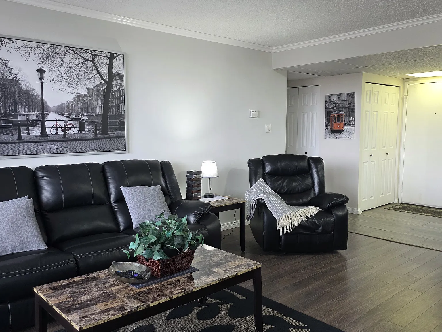 1 bed, 630 sqft, $2,295 — Photo 4