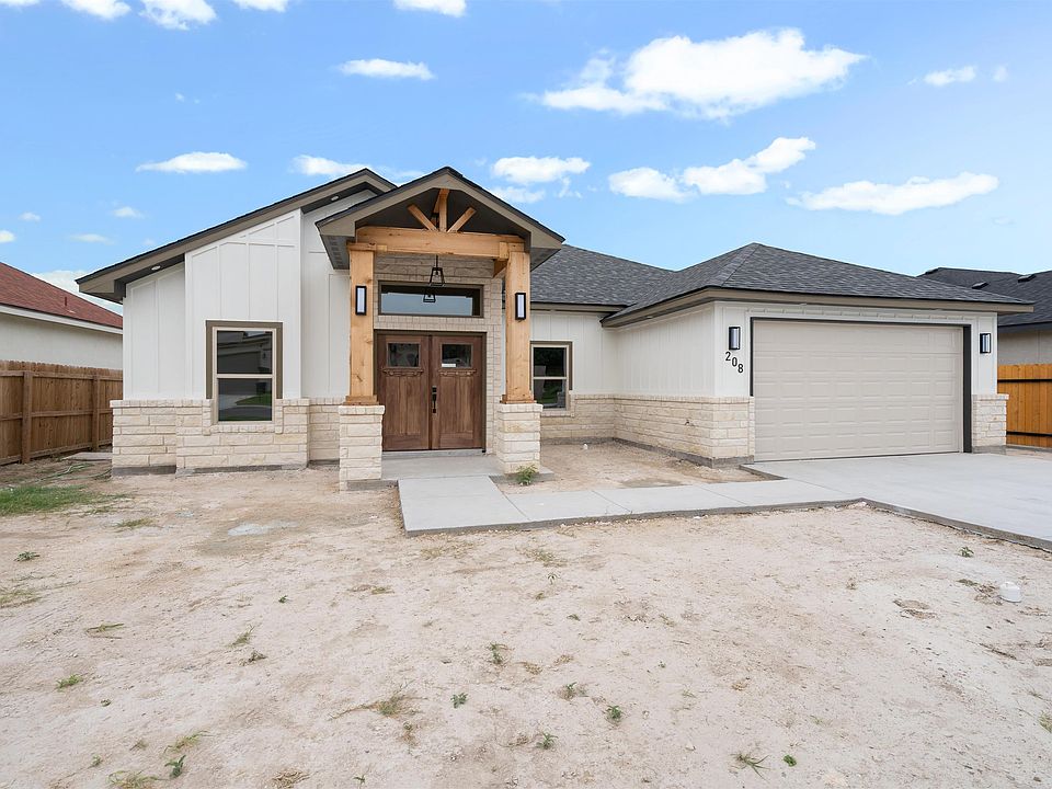 1st image of 208 Jesus Flores Dr