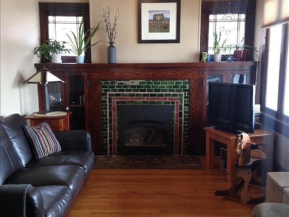 5th image of 447 E Edith Ave