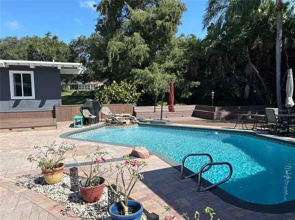 3012 Grand View Ave, Clearwater, FL 33759