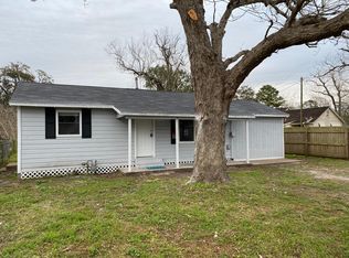 203 S Fig St, Sweeny, TX 77480