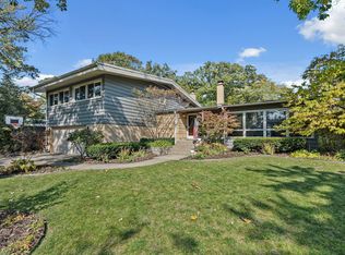 1091 Kent Ave, Highland Park, IL