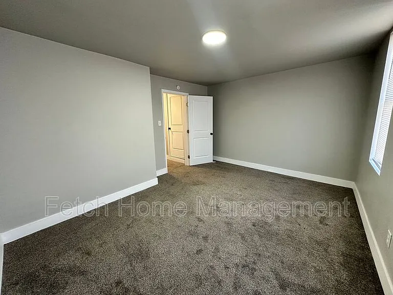334 Lehman St — Photo 18
