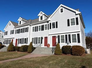 132 Howe St APT B, Natick, MA 01760