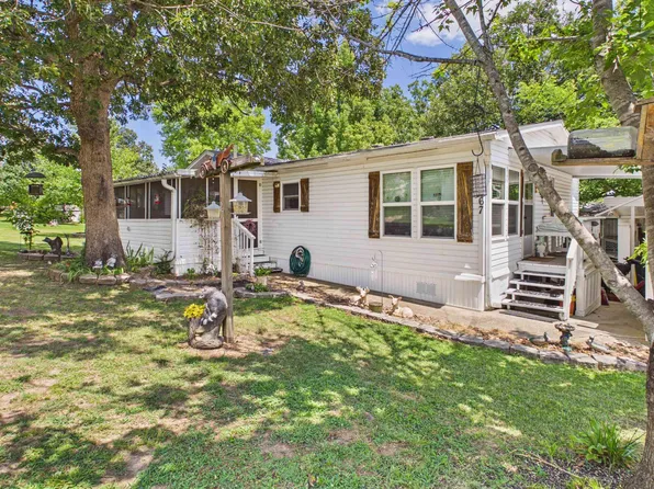 67 Hal Dr, Mountain Home, AR 72653