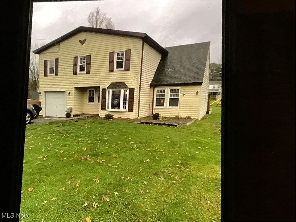 1st image of 4852 Woodrow Ave