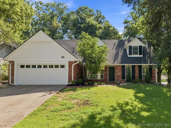 8323 S Indianapolis Ave, Tulsa, OK 74137