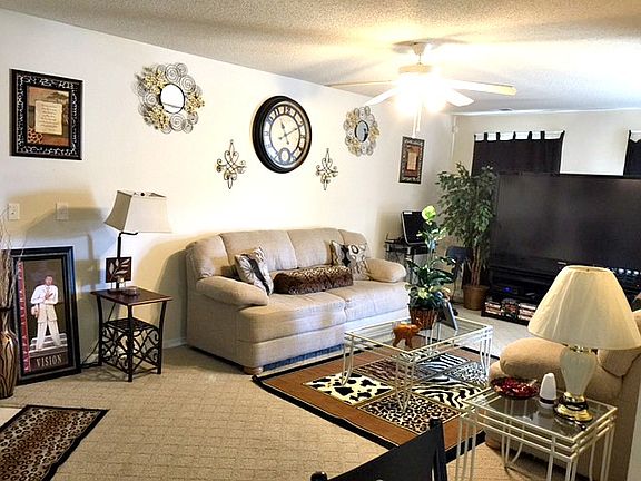 2nd image of 408 Glencroft Dr