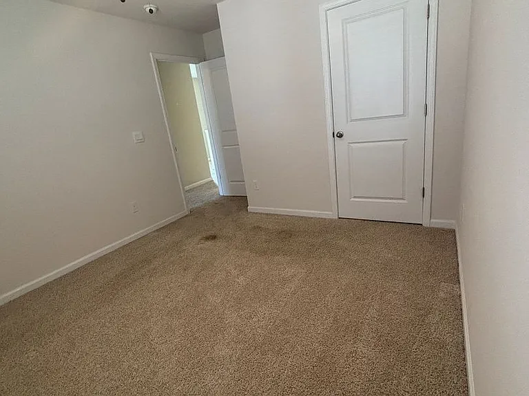 1210 N Norwhich Ln — Photo 12