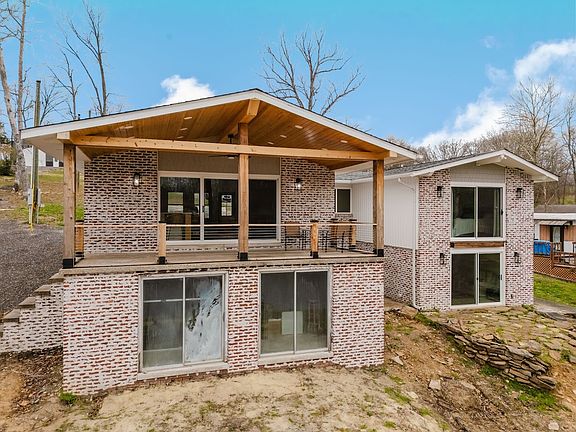 2nd image of 2930 Egyptian Hills Dr