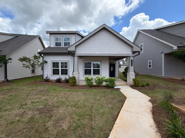 109 Prospect Ave, Perry, GA 31069