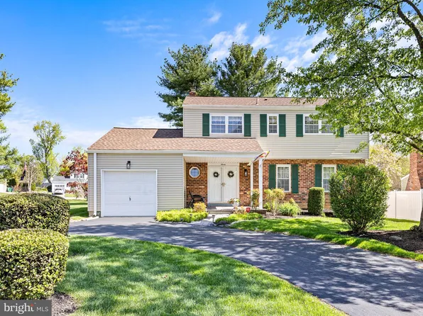 7 Westbrite Ct, Wilmington, DE 19810