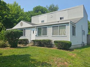 260 Granvil Dr, Louisville, KY