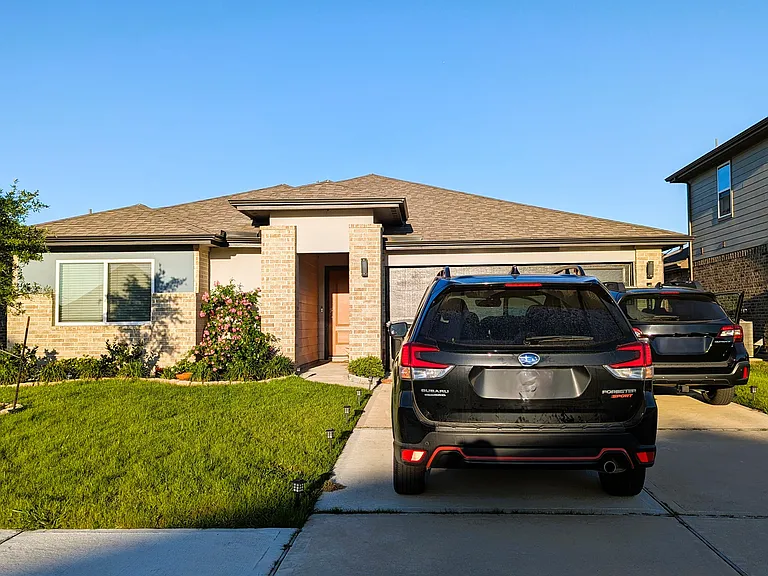 8211 Sugar Cane Ln — Photo 2