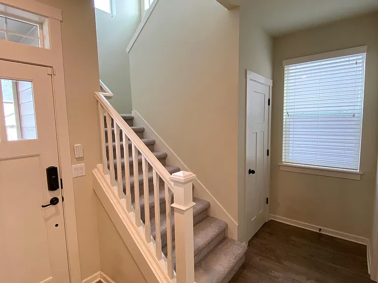 3715 NE Sitka Dr — Photo 11
