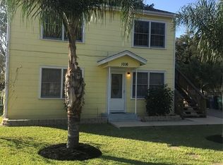 1016 S Booth Ln APT B, Alvin, TX 77511