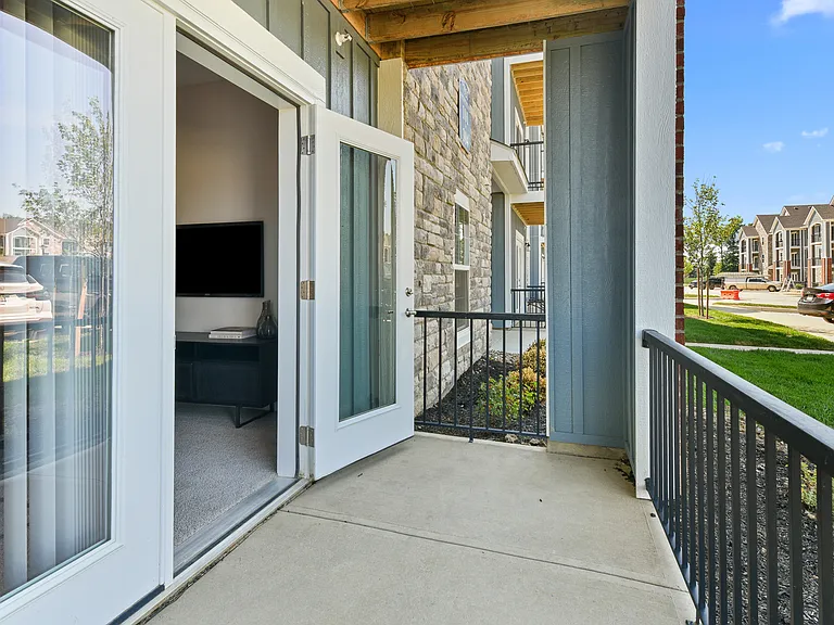 Carlton at Berkshire — Photo 13