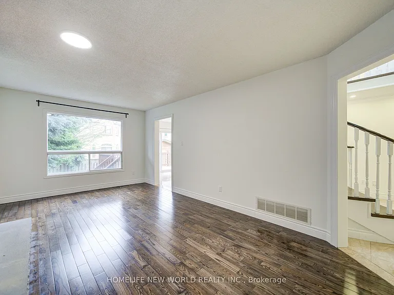 133 Stather Cres — Photo 15