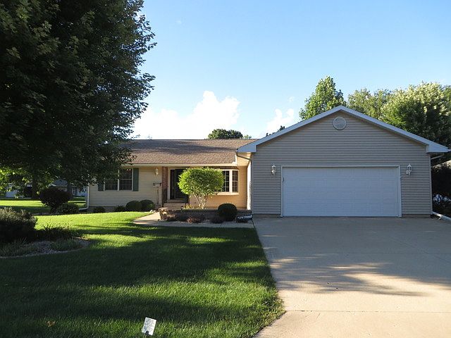 1st image of 631 Eastmor Dr